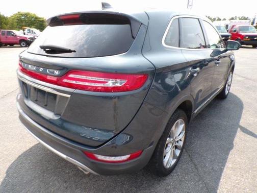 2019 Lincoln MKC Select