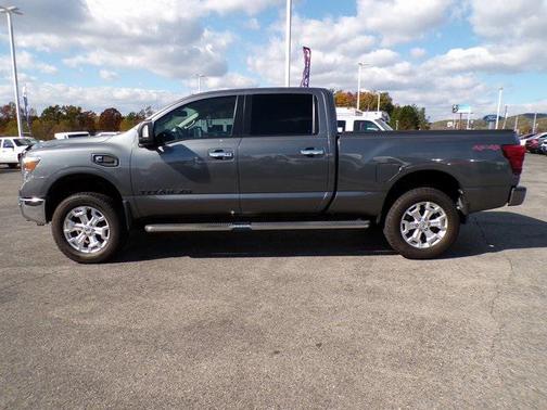 2016 Nissan Titan XD SV