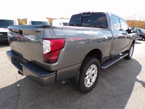 2016 Nissan Titan XD SV
