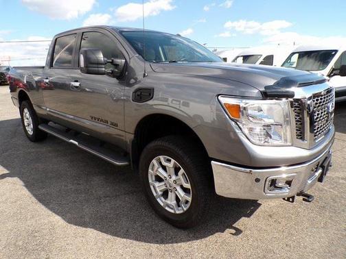 2016 Nissan Titan XD SV