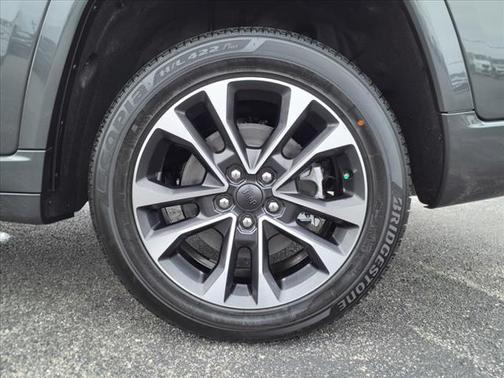 2025 Jeep Grand Cherokee L Overland