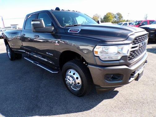 2024 RAM 3500 Big Horn Crew Cab 4x4 8' Box