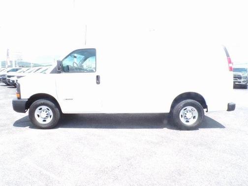 2005 Chevrolet Express 3500 Base