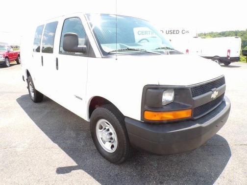 2005 Chevrolet Express 3500 Base