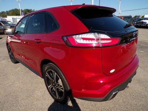 2023 Ford Edge ST