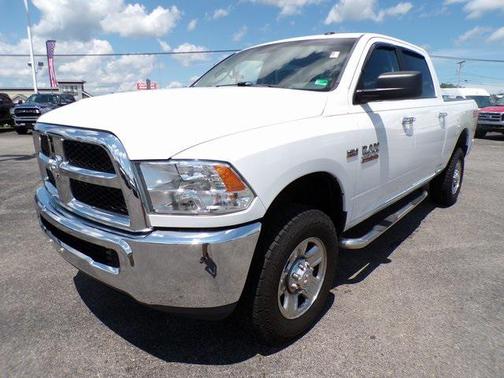 2017 RAM 2500 SLT Crew Cab 4x4 6'4' Box