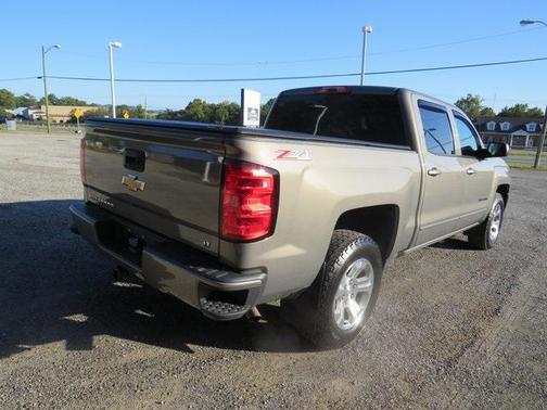Pepperdust Metallic 2017 Chevrolet Silverado 1500 2LT