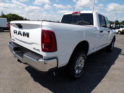 2025 RAM 2500 Big Horn Crew Cab 4x4 6'4' Box