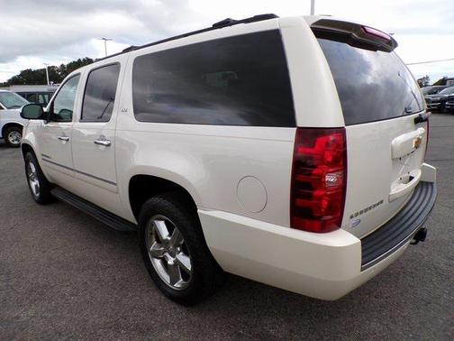 2014 Chevrolet Suburban 1500 LTZ