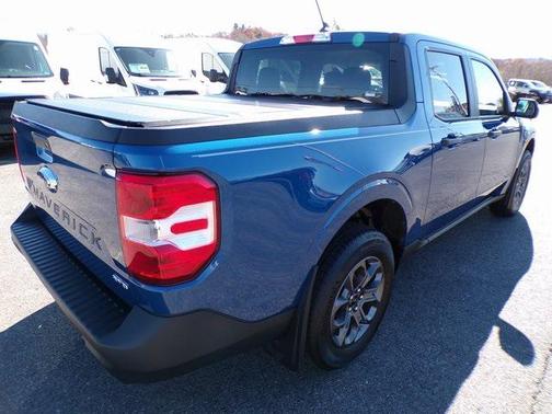2024 Ford Maverick XL