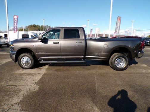 2026 RAM 3500 Big Horn Crew Cab 4x4 8' Box