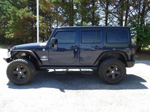 True Blue Pearlcoat 2012 Jeep Wrangler Unlimited Freedom Edition