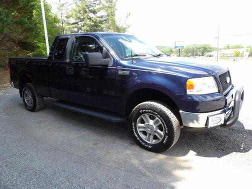 Medium Wedgewood Blue Clearcoat Metallic 2005 Ford F-150 XLT SuperCab