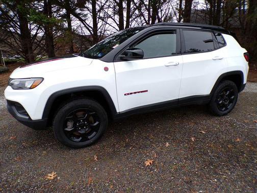 2023 Jeep Compass Trailhawk