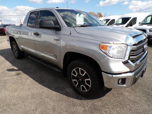 2015 Toyota Tundra SR5