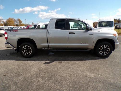 2015 Toyota Tundra SR5