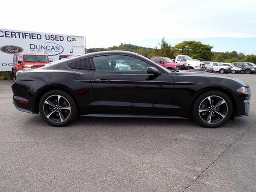 2021 Ford Mustang EcoBoost