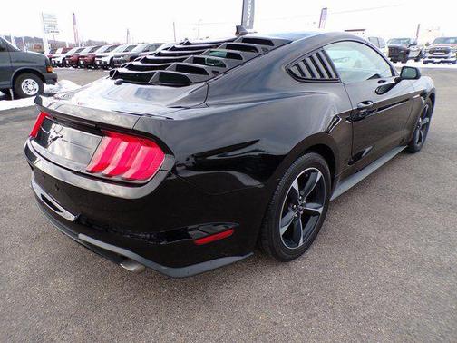 2021 Ford Mustang EcoBoost