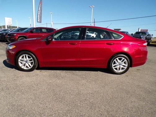 2013 Ford Fusion SE