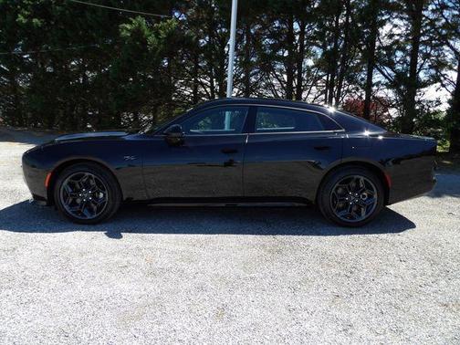 Diamond Black Crystal Pearlcoat 2026 Dodge Charger R/T