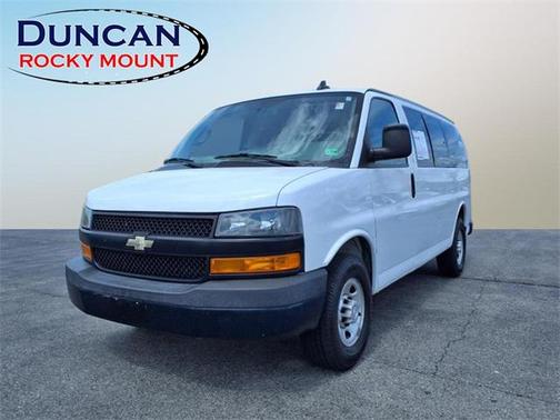 2018 Chevrolet Express 2500 LS