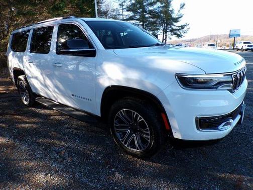 2024 Jeep Wagoneer L Series II 4x4