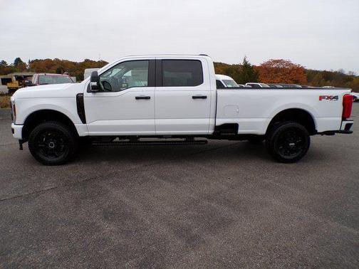 Oxford White 2026 Ford F-250 XL