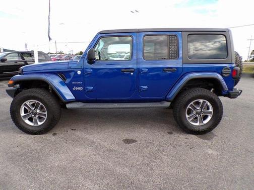 2018 Jeep Wrangler Unlimited Sahara
