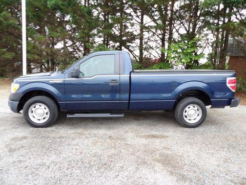 Blue 2013 Ford F-150 XL