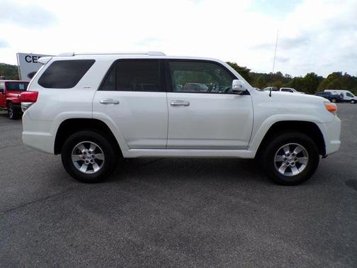 2011 Toyota 4Runner SR5