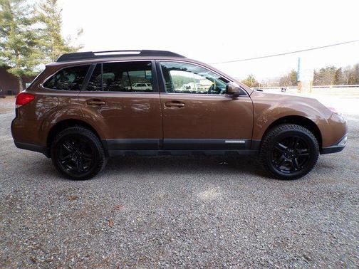 2011 Subaru Outback 3.6 R Premium