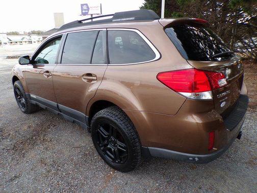 2011 Subaru Outback 3.6 R Premium