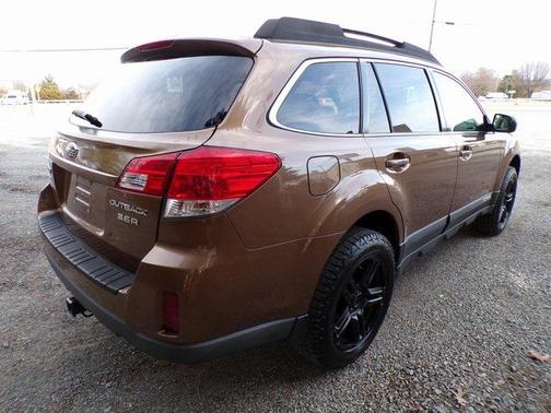 2011 Subaru Outback 3.6 R Premium