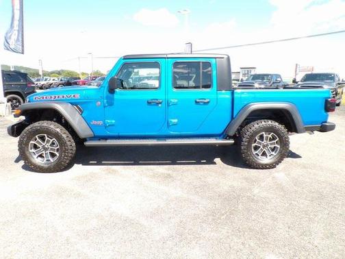 2025 Jeep Gladiator Mojave