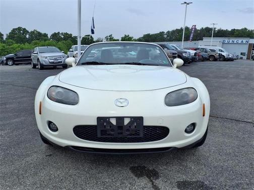 2006 Mazda MX-5 Miata Sport