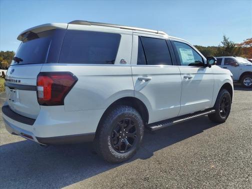 2024 Ford Expedition Timberline