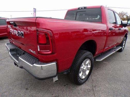 2025 RAM 2500 Big Horn Crew Cab 4x4 6'4' Box