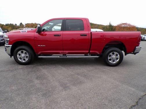 2025 RAM 2500 Big Horn Crew Cab 4x4 6'4' Box