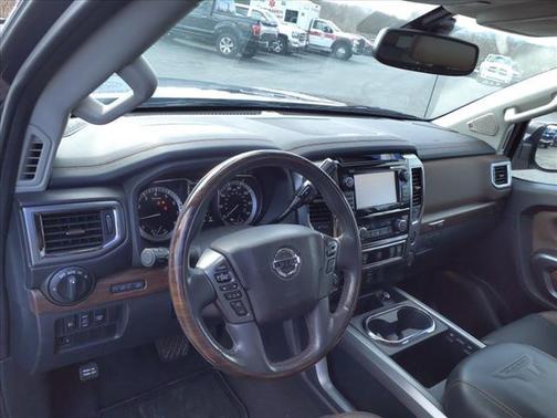 2017 Nissan Titan Platinum Reserve