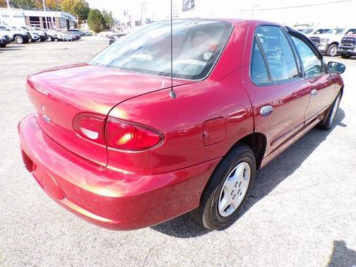 2001 Chevrolet Cavalier Base