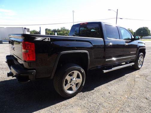Onyx Black 2015 GMC Sierra 2500 Denali