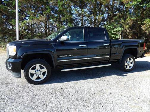 Onyx Black 2015 GMC Sierra 2500 Denali