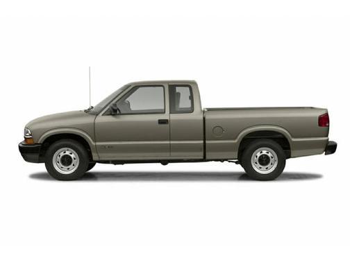 2002 Chevrolet S-10 Base