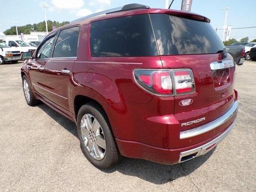 2016 GMC Acadia Denali
