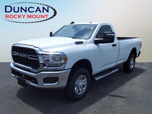 2024 RAM 2500 Tradesman Regular Cab 4x4 8' Box