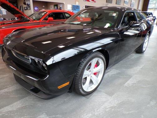 2008 Dodge Challenger SRT8