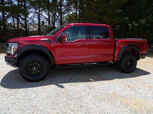 Ruby Red Metallic Tinted Clearcoat 2026 Ford F-150 Raptor