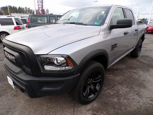 2024 RAM 1500 Classic Warlock Crew Cab 4x4 5'7' Box