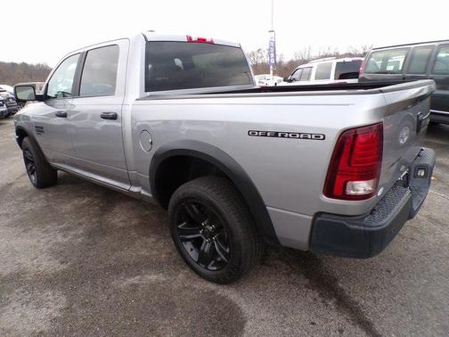 2024 RAM 1500 Classic Warlock Crew Cab 4x4 5'7' Box