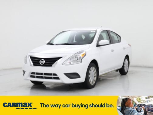 2017 Nissan Versa SV